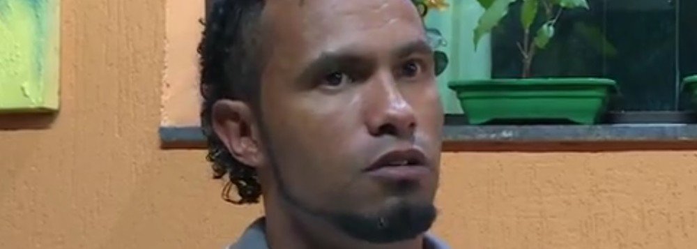 O procurador-geral, Rodrigo Janot, deu parecer contrário ao habeas corpus concedido pelo STF ao goleiro Bruno Fernandes, condenado a 22 anos de prisão pela morta da mãe de seu filho; de acordo com o procurador, o fato de Bruno ter ficado mais de seis anos detido sem ter os recursos de sua defesa julgados não configura em prejuízo para ele, porque a primeira parte da detenção foi consequência do cumprimento de prisão preventiva e uma outra parte foi feita a pedido da própria defesa, em recurso de apelação