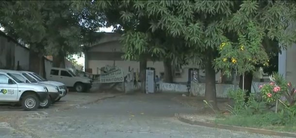 Índios da etnia Gamella ocupam a sede da Funai, no bairro Anil, há oito dias e, depois de realizarem uma manifestação no local, a direção do Incra pediu na Justiça a reintegração de posse do prédio, porque houve o impedimento da entrada dos funcionários do Incra por parte dos indígenas
 
 