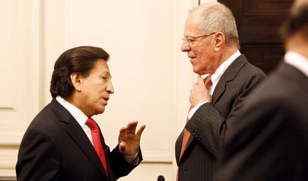 Pedro Pablo Kuczynski disse ter pedido ao presidente dos Estados Unidos, Donald Trump, em uma conversa telefônica nesse domingo, 12, para estudar a deportação do foragido ex-presidente Alejandro Toledo; governo Kuczynski acredita que o ex-líder do país andino, que é procurado por sua ligação com escândalo de corrupção envolvendo a Odebrecth, está nos EUA, mas disse que os esforços para capturá-lo no território norte-americano se depararam com obstáculos legais