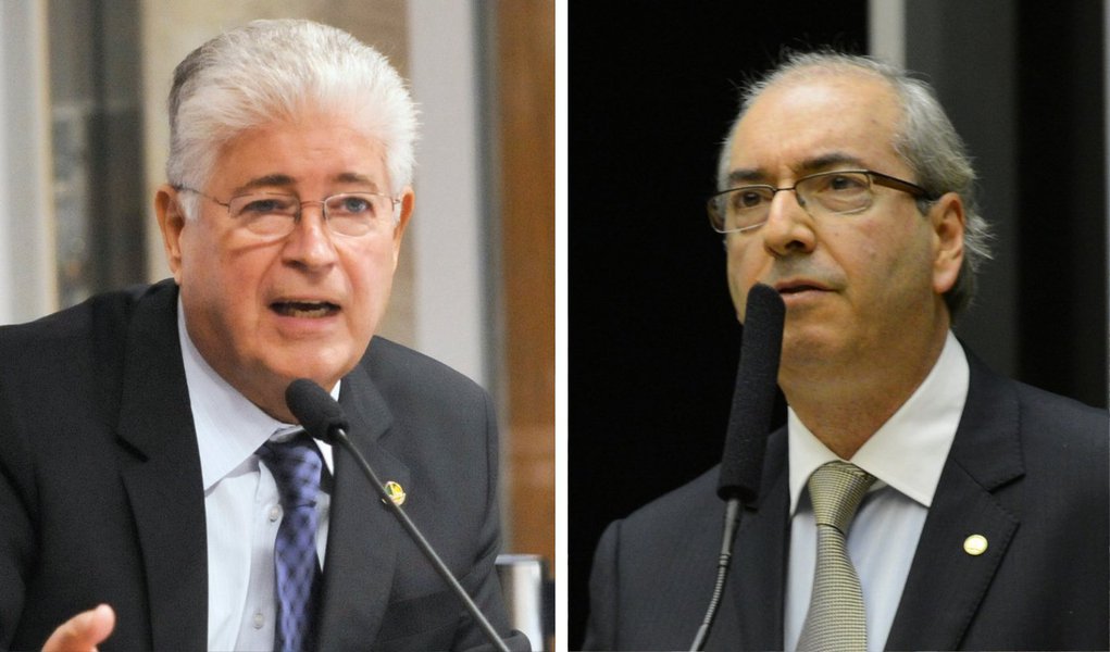 Senador Roberto Requião (PMDB-PR) disse nesta quarta-feira, 8, que o depoimento do deputado cassado Eduardo Cunha (PMDB-RJ) ao juiz Sérgio Moro foi um claro recado a Michel Temer; "Ou vocês conseguem me tirar da cadeia, viabilizam que eu possa responder os processos em liberdade, ou eu começo a entregar todo mundo. Ele deixou claro, que para ele, quem comandava as nomeações do PMDB na Petrobras era o Michel Temer", diz Requião