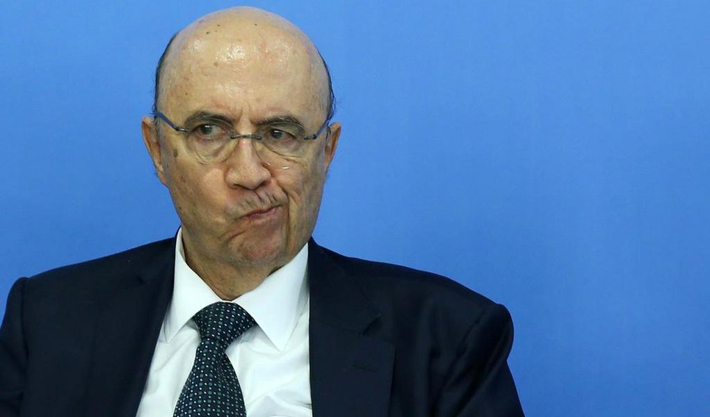 Embora o governo tenha celebrado a alta de 0,76% na receita em janeiro, isso se deve a fatores pontuais, como a alta nos royalties do petróleo; no detalhe, a arrecadação mostra uma recessão ainda mais profunda, com dados como a queda de 12,9% no IPI, em relação a janeiro do ano passado; já as receitas com PIS/Cofins também caíram, 5,7%, em comparação com o mesmo período de 2016