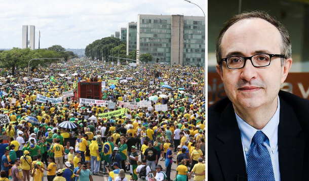 O colunista Reinaldo Azevedo não anda nada satisfeito com as críticas que tem recebido de seus colegas de direita. Nesta sexta, ele usou sua coluna para se defender, e atacar, os "adversários": "A extrema direita, a extrema burrice e o extremo oportunismo se uniram para me declarar, acreditem!, inimigo da Lava Jato. Acusam-me também de sabotar a manifestação de protesto –ou algo assim– do dia 26 de março, marcada por alguns dos grupos que apoiaram o impeachment. (...) A esquerda agradece embevecida. O conservadorismo responsável pode ainda se tornar a principal vítima da criminalização da política, promovida por irresponsáveis que se querem conservadores. Ademais, se não serve a política, que venha a porrada!"