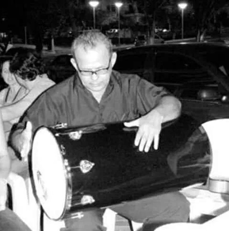 Deliberar sobre a fruição ou não da atividade carnavalesca é abuso de autoridade e desvio de função. Só mesmo um governo fraco, medíocre e míope pode outorgar poderes para a PM para tomar decisão sobre o exercício legal da liberdade de manifestação cultural