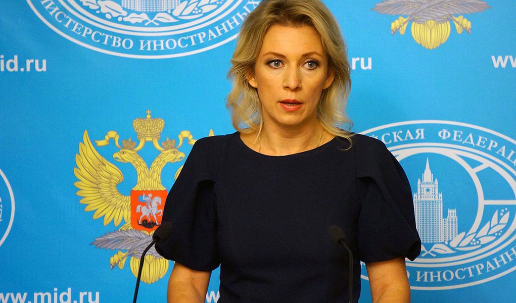 Rússia não irá devolver o controle da Crimeia para a Ucrânia, informou o Ministério das Relações Exteriores da Rússia nesta quarta-feira, 15, respondendo a comentários da Casa Branca de que os Estados Unidos esperam que a península do Mar Negro seja devolvida; "Não devolvemos nossos próprios territórios. Crimeia é território pertencente à Federação Russa", disse Maria Zakharova, porta-voz do Ministério das Relações Exteriores da Rússia, durante entrevista coletiva