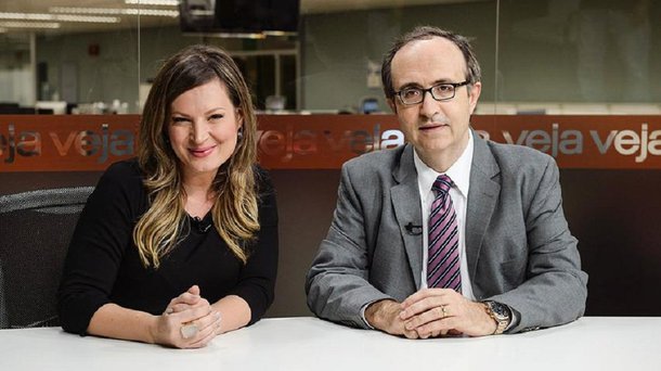 Jornalista Paulo Nogueira, do Diário do Centro do Mundo analisa novo episódio de gritaria do blogueiro Reinaldo Azevedo: desta vez, com a ex-colega de Veja Joice Hasselmann, com quem dividia a bancada da extinta 'TV Veja'; Nogueira destaca que os dois são da imprensa de direita: "Conheço pouco de Azevedo, e quase nada de Joyce. Mas o que sei é o suficiente para dizer que, essencialmente, os dois se merecem. São ícones, os dois, da direita xucra", diz o editor do DCM
