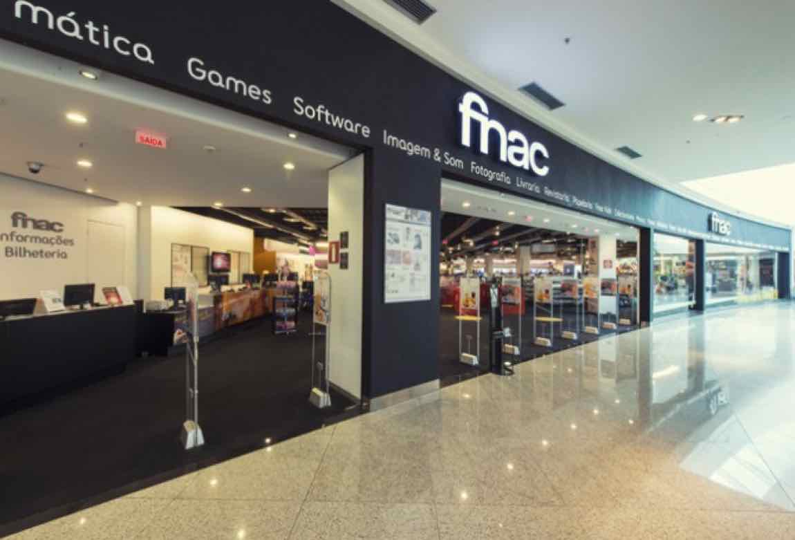 Em meio à pior crise econômica do Brasil, a distribuidora de produtos eletrônicos, culturais e eletrodomésticos francesa Fnac Darty anunciou nesta terça-feira, 28, que irá encerrar suas atividades no Brasil; Fnac  anunciou a intenção de vender a filial brasileira; o grupo "começou um processo ativo para buscar um sócio que dê lugar à retirada do país", segundo um comunicado, segundo a agência AFP; empresa está presente no Brasil desde o fim dos anos 1990