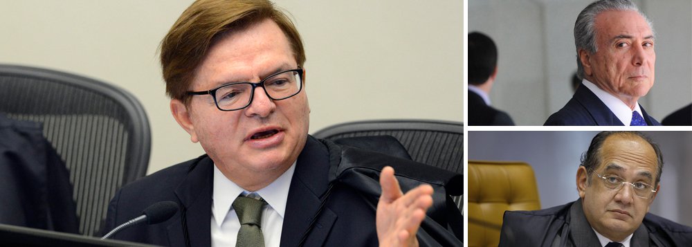 O ministro Hermann Benjamin, do Tribunal Superior Eleitoral, vai propor a cassação de Michel Temer; segundo informações publicadas na coluna de Lauro Jardim, ele considera "um descalabro" a divisão da chapa Dilma-Temer – e lembra ainda que essa é a jurisprudência da corte; seu voto será duríssimo e será dado assim que o ministro Gilmar Mendes colocar o caso em julgamento; ou seja: Temer está nas mãos de Gilmar, que pode decidir abreviar seu governo a qualquer momento