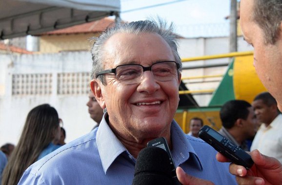 O PSB maranhense se reuniu sob a coordenação do presidente estadual da sigla, Luciano Leitoa (prefeito de Timon); foi definido o nome de Zé Reinaldo (principal representante da sigla, segundo os presentes) na disputa por uma das vagas de senador; o partido deverá realizar Encontros Regionais como  estratégia para massificar o projeto