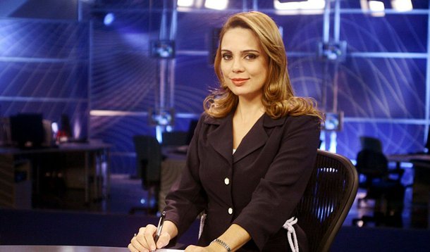 Apresentadora do SBT resolveu destilar seu ódio a artistas de esquerda, como Camila Pitanga, Wagner Moura, Bianca Comparato, Gregório Duvivier, Marcos Palmeira e Leandra Leal; os seis foram chamados pela jornalista de "idiotas inúteis" nas redes sociais; a frase foi acompanhada de uma declaração creditada ao ator Kevin Spacey (da série "House of Cards"), que teria dito que "a opinião de um ator sobre política não importa merda nenhuma"
