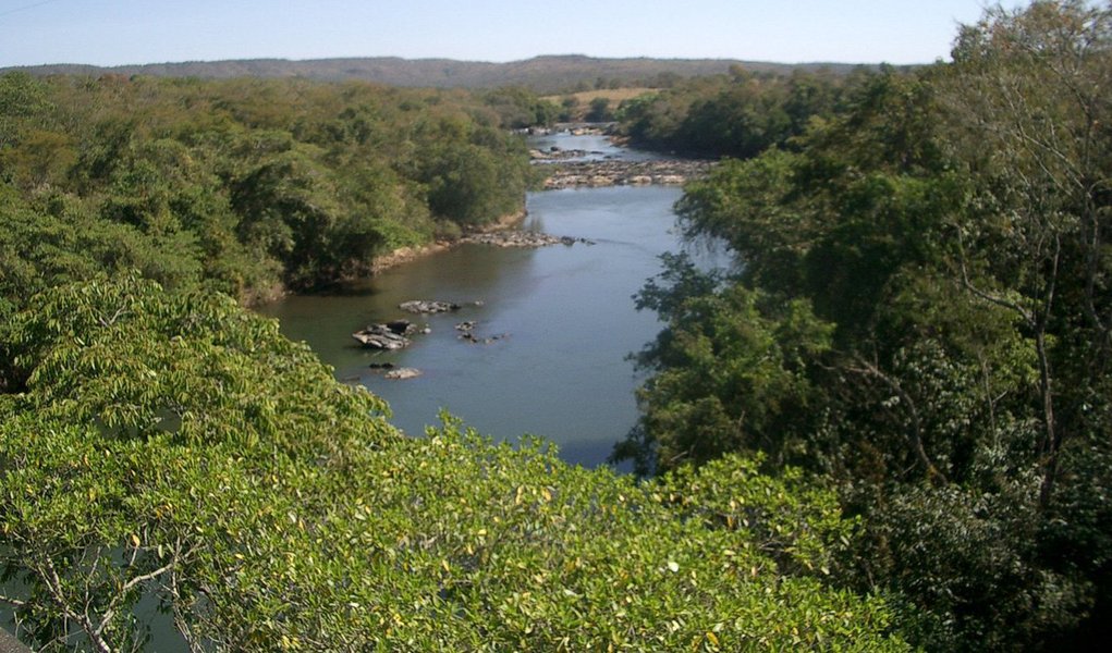 Para tornar possível novo empreendimento do programa Habita Brasília, em São Sebastião, a Agência Reguladora de Águas, Energia e Saneamento Básico do Distrito Federal (Adasa) emitiu autorização para perfuração de quatro poços tubulares na Bacia do Rio São Bartolomeu; o aval da agência atenderá à modalidade Lote Legal do programa na região administrativa; o residencial está em fase de planejamento, e estão previstos 694 lotes para moradia, 118 de uso misto, comercial e residencial, e seis para equipamentos públicos — somando 818 lotes