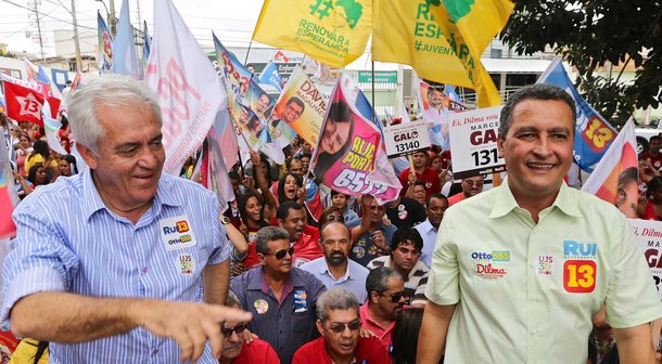 O senador Otto Alencar (PSD) voltou a destacar sua aliança com o governador Rui Costa (PT) nesta segunda-feira quando foi questionado sobre a possibilidade de disputar o governo da Bahia em 2018, ou se aliar ao prefeito de Salvador, ACM Neto (DEM); Otto desconsidera possibilidade de rompimento, e lembra que chegou ao Senado com apoio do atual secretário de Desenvolvimento Econômico, Jaques Wagner, e do ex-presidente Lula; "Para chegar ao Senado foi com apoio de Lula e Wagner. Fizemos uma aliança em 2010 e em 2014 e está sendo mantida essa aliança. Rui tem correspondido à minha expectativa de olhar com seriedade, olhar de perto. Não é fácil nessa situação de crise, eu sei bem, já fui governador"
