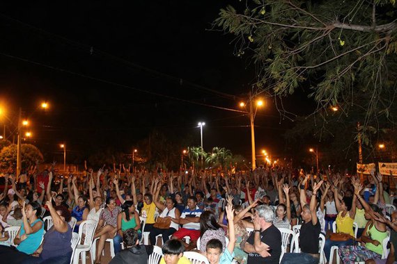 O Sindicato dos Trabalhadores em Educação do Estado do Tocantins (Sintet-TO) aprovou a greve em nas escolas municipais de ensino por tempo indeterminado; entre as pautas dos trabalhadores, estão retroativos, data-base, progressões, titularidades e PCCR (Plano de Cargo, Carreira e Remuneração) em dia
