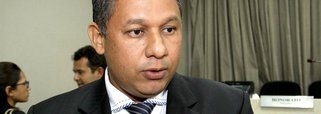 O novo presidente eleito do Diretório Municipal do PT em São Luís, vereador Honorato Fernandes, afirmou nesta quinta-feira (22) que o partido deve apoiar a candidatura à reeleição do governador Flávio Dino (PCdoB) em 2018; "Estamos chegando para somar e contribuir para o engrandecimento e fortalecimento do PT", disse Fernandes
