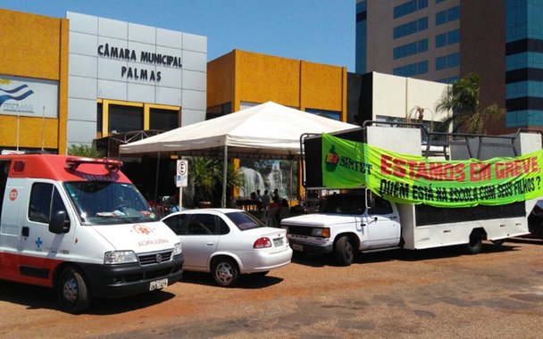 De acordo com o presidente regional do Sindicato dos Trabalhadores em Educação (Sintet) Fernando Pereira, a suspensão da greve não significa o fim do movimento; "Se o prefeito Carlos Amastha não dialogar, poderemos retornar a qualquer momento. Aqui decidimos uma suspensão, e não um encerramento", disse