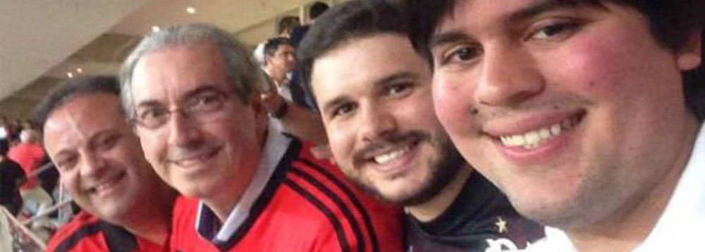 "Se o ministro Luiz Edson Fachin não demorar, será – para tornar mais tragicômica a situação do Brasil – ao Deputado Fufuca que o Procurador Geral da República, Rodrigo Janot, dirigirá o segundo pedido para processar Michel Temer por obstrução de Justiça (e sabe-se o que mais)", diz Fernando Brito, editor do Tijolaço