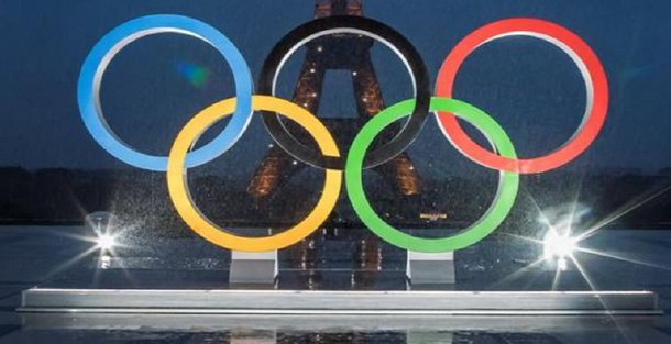 O Comitê Olímpico Internacional (COI) confirmou nesta quarta-feira, em sessão realizada em Lima, no Peru, as cidades de Paris e Los Angeles como sede dos Jogos Olímpicos de 2024 e 2028, respectivamente; o presidente da França, Emmanuel Macron, agradeceu ao COI pela escolha de Paris para sediar os Jogos de 2024 e assegurou que a capital francesa "encarna os valores do olimpismo", ao mesmo tempo em que pediu "a mobilização de todo o país" para organizar o evento