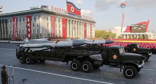 De acordo com relatos na mídia, o líder norte-coreano, Kim jong-un, teria ordenado a evacuação imediata de 25% da população de Pyongyang