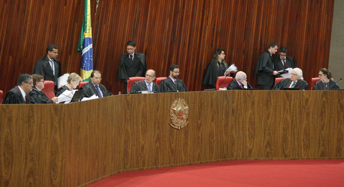 Ao construir um “plano B” para tirar Dilma, o PSDB pode ter determinado a extirpação definitiva de Temer no Planalto. E o pior, são os próprios tucanos que podem herdar o poder, nessa guerra dos tronos brasileira