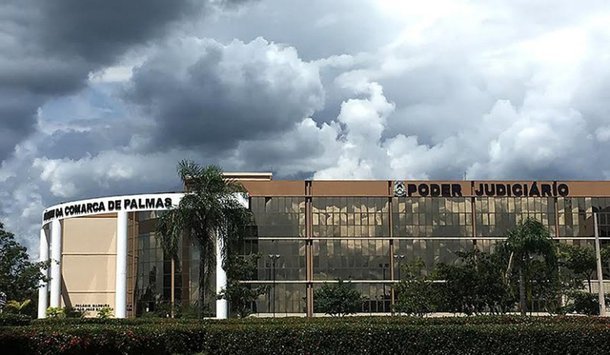 Justiça de Palmas concedeu liminar de reintegração de posse ao Estado do Tocantins, referente aos imóveis públicos do Programa Pró-Moradia e do Programa Prioritário de Investimento - Intervenções em Favelas (PPI), localizados no Setor Jardim Taquari, Quadra T-23; foi fixado o prazo de 15 dias para que os ocupantes das 443 unidades dos programas habitacionais deixem voluntariamente os imóveis