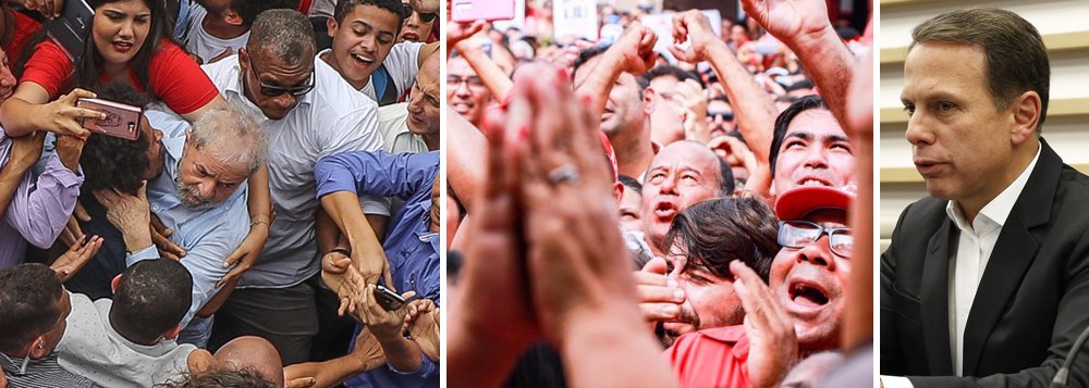 No mesmo dia em que o ex-presidente Luiz Inácio Lula da Silva recebeu uma avalanche de carinho do povo brasileiro, o prefeito de São Paulo, João Doria, faltou a mais um dia de trabalho e foi fazer campanha antecipada em Fortaleza com seu único mote: o discurso de ódio; "Vou mandar um recadinho para o ex-presidente Lula: você, além de sem vergonha, preguiçoso, corrupto e covarde, declarou hoje que o João Doria não deveria viajar, mas administrar a cidade de São Paulo. Lula, além de tudo talvez você não saiba ler. Você é inexpressivo", disse o tucano, que compete com Jair Bolsonaro pelo eleitorado fascista; o prefeito, no entanto, já vem tendo as asinhas cortadas pelo governador Geraldo Alckmin, que não deve permitir nem que ele concorra ao governo estadual