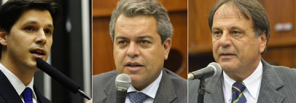 O deputado federal e presidente do PMDB goiano, Daniel Vilela, resolveu reagir publicamente aos ataques que sofreu de aliados; motivo central da crise envolve a paralisação da agenda do partido desde que Daniel foi delatado pela Odebrecht; deputado vinha liderando encontros regionais pelo interior do Estado/ Adib Elias (Catalão) e Ernesto Roller (Formosa) afirmaram que o partido está paralisado e ao mesmo, nos bastidores, articulam em favor da candidatura de Ronaldo Caiado; "Adib e Ernesto não falam em nome dos prefeitos", retrucou Daniel 