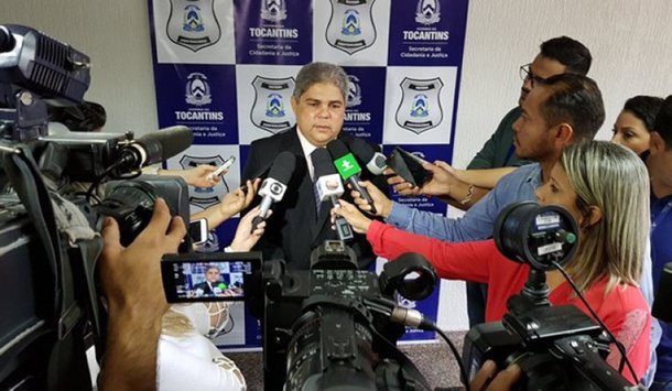 Com a extinção do contrato com a Umanizzare, o governo do Tocantins contratou, por R$ 23,9 milhões, em regime emergencial, a empresa Embrasil Segurança para gerir a Casa de Prisão Provisória de Palmas (CPPP) e o Presídio Barra da Grota, em Araguaína, em modelo de cogestão pelo prazo de 180 dias; o secretário de Cidadania e Justiça, Glauber de Oliveira, apresentou dados apontando que um preso deverá custar nesta cogestão o valor de R$ 3.200, valor calculado dentre alimentação custos energia, água, combustível, e outros; o custo do preso mantido só pelo Estado é de R$ 2.800, mas, de acordo com o titular da pasta, o Estado não tem condições de atender todo o serviço sozinho