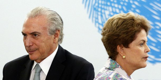 O julgamento da ação tucana que pede a cassação da chapa Dilma-Temer promete arrastar-se até as próximas eleições, dando tempo para que ele aprove suas reformas destrutivas, com a cumplicidade do Congresso, do Judiciário e da mídia. Na melhor das hipóteses poderão separar a chapa e penalizar apenas Dilma, inocentando Temer