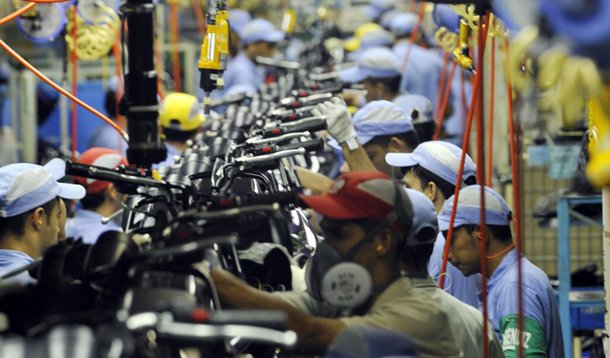 Produção industrial brasileira registrou queda de 0,1% em janeiro, na comparação com o mês anterior, informou o IBGE nesta quarta-feira, 8; na comparação com o mesmo mês do ano anterior, a produção subiu 1,4%