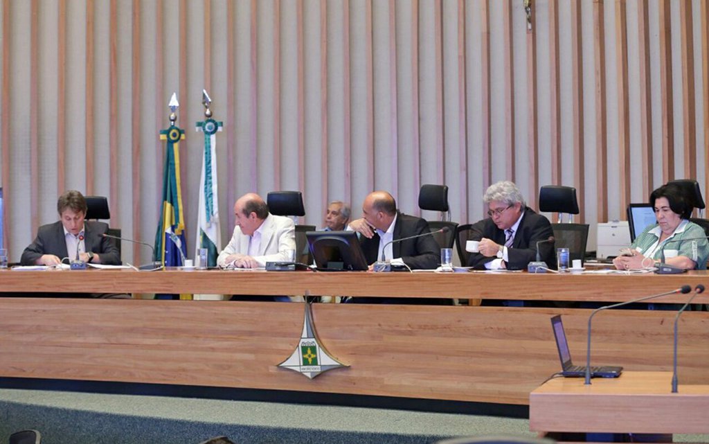 No entanto, foi pedida a quebra dos sigilos bancários e telefônicos de algumas instituições; entre elas estão os hospitais Home, Santa Marta e o Hospital Regional de Santa Maria; a CPI foi criada para investigar supostos desvios na área de saúde e má utilização dos recursos públicos