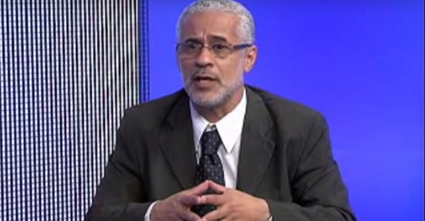 A bancada do PT na Assembleia Legislativa (Alerj), liderada pelo deputado Gilberto Palmares, elaborou um material com o que considera as principais ações para o enfrentamento da crise econômica no Rio de Janeiro; o documento contém cinco eixos: ações no âmbito nacional; organização da administração pública; identificação e renegociação de dívidas; revisão da política fiscal e tributária; transporte; desenvolvimento estratégico; e garantia de direitos; leia a íntegra