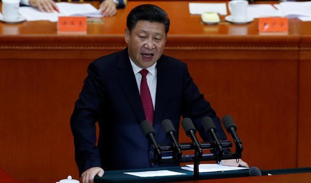 No dia 18 de outubro, quando da abertura do 19º Congresso do Partido Comunista da China (PCCh), Xi Jinping fez um discurso histórico que despertou a atenção mundial; principal dirigente chinês apresentou um minucioso balanço dos êxitos e desafios da experiência chinesa e projetou um futuro grandioso para a China e a humanidade; artigo do site Resistência