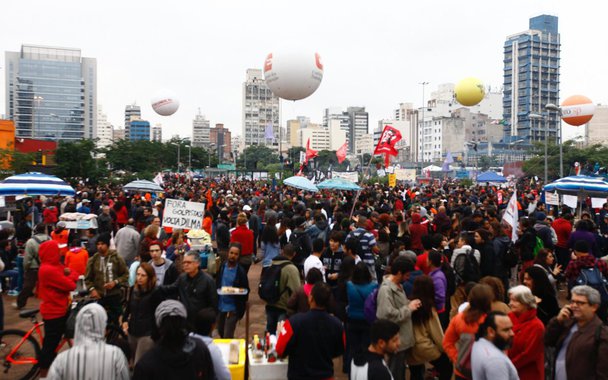 Se o governo Temer e sua base de sustentação parlamentar acreditavam que seria possível rasgar a CLT e anular direitos inscritos na Constituição Cidadã sem provocar convulsões sociais estavam muito enganados