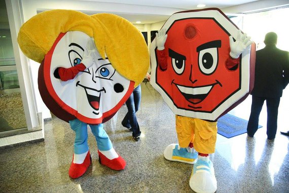 Detran-GO contará com estande onde ficarão expostos materiais educativos, um simulador de direção e a maquete do programa Detranzinho; as equipes de educadores de trânsito e seus mascotes, os “Educadinhos”, se revezarão durante os dez dias para sensibilizar os visitantes para a necessidade da adoção de posturas seguras no trânsito com intuito prevenir acidentes de trânsito e respeitar a vida