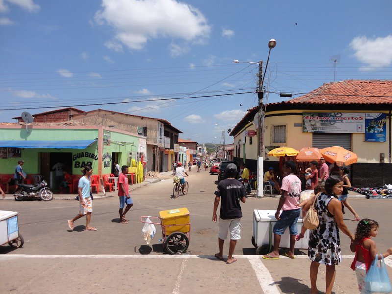 Várias cidades do Maranhão registraram um tremor de terra de magnitude 4.7 na escala Richter. De acordo com o Observatório Sismológico da Universidade de Brasília (UNB), o epicentro foi na cidade de Vargem Grande, 180 km de São Luís; na capital, diversos prédios foram esvaziados; o tremor durou cerca de 15 segundos e foi percebido pela a população em bairros da capital; o tremor também foi sentido na cidade de Teresina, no Piauí
 