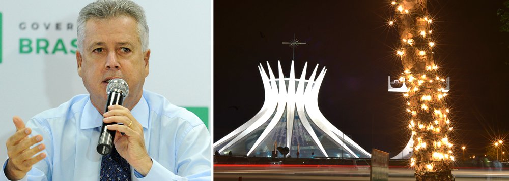 Ajuste fiscal iniciado logo após a posse de Rodrigo Rollemberg (PSB) e medidas para garantir investimentos em áreas carentes e para pagar o funcionalismo em dia ajudaram Brasília a ter um Natal positivo, no azul, enquanto o resto do Brasil amargou resultados negativos; segundo o Sindicato do Comércio Varejista do DF (Sindivarejista), houve uma alta de  2,5% no comércio da capital