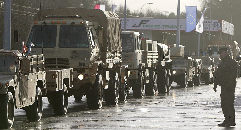 A representante oficial do Ministério das Relações Exteriores da Rússia, Maria Zakharova, declarou que os planos dos EUA de implantar tropas na Europa impõem uma ameaça potencial para toda a segurança regional; de acordo com ela, Washington está na verdade "iniciando uma nova corrida armamentista, tentando impôr a nós [Rússia] um modelo de relação de confrontação, semelhante ao período da Guerra Fria"