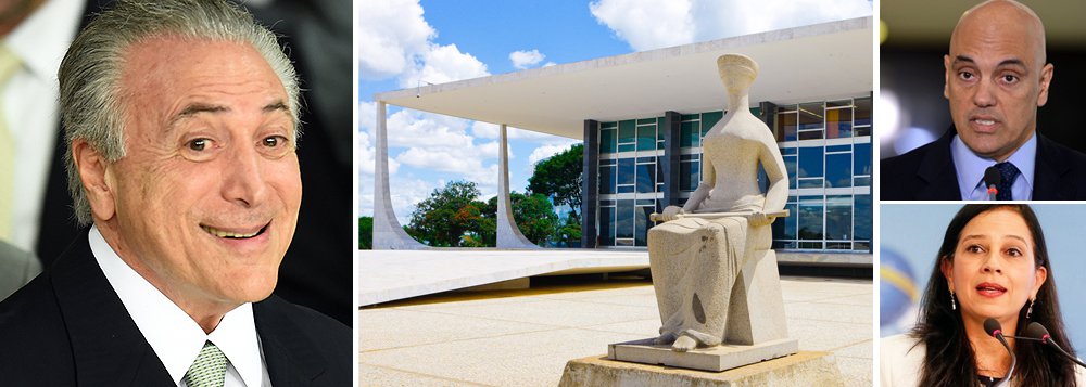 Michel Temer recebeu em audiências separadas, nesta sexta-feira, os ministros Alexandre de Moraes, da Justiça, e Grace Mendonça, da AGU, para debater a sucessão no Supremo Tribunal Federal, antes mesmo do enterro do ministro Teori Zavascki, morto num desastre aéreo; em tese, o indicado por Temer herdaria a relatoria da Lava Jato, mas a presidente do Supremo Tribunal Federal, Cármen Lúcia pode optar por uma redistribuição interna