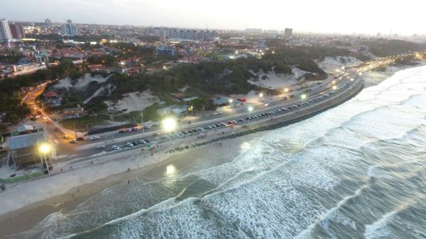 O reconhecimento de que o Maranhão é o estado com melhores condições para o banho de mar do País, divulgado na última semana pela Revista Exame e, os mais de 200 voos extras que estão sendo feitos para o estado desde o mês de dezembro de 2016, e que se estendem até o feriado de Carnaval, já animam o mercado hoteleiro de São Luís; de acordo com dados do setor, a ocupação dos hotéis, que chegou aos 80% no Réveillon, deve se manter positiva também durante o período carnavalesco