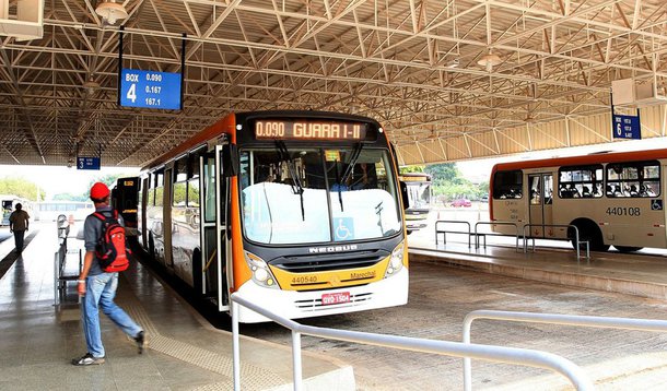 As passagens do transporte público voltaram aos preços anteriores ao reajuste de 2 de janeiro; foi publicado no Diário Oficial do Distrito Federal o Decreto Legislativo nº 2.115, de 2016, que susta os efeitos do decreto do governo que havia elevado os valores dos tíquetes de R$ 2,25 para R$ 2,50, nas linhas circulares internas; de R$ 3 para R$ 3,50, nas de ligação curta; e de R$ 4 para R$ 5, nas viagens de longa distância, integração e metrô.