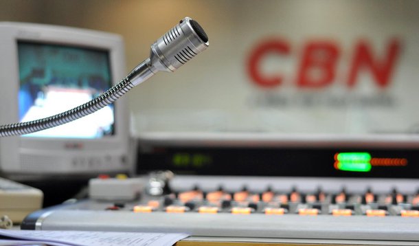 A redação da Rádio CBN de São Paulo enviou uma carta à direção da empresa solicitando uma reunião para buscar solucionar o problema da escala de folgas, que piorou muito no último ano provocando cansaço, estresse e agrava a condição de vida dos jornalistas; o sindicato da categoria tentou acordo, sem sucesso; "Chegamos ao nosso limite", dizem os jornalistas, que a cada cinco finais de semana, folgam apenas um inteiro