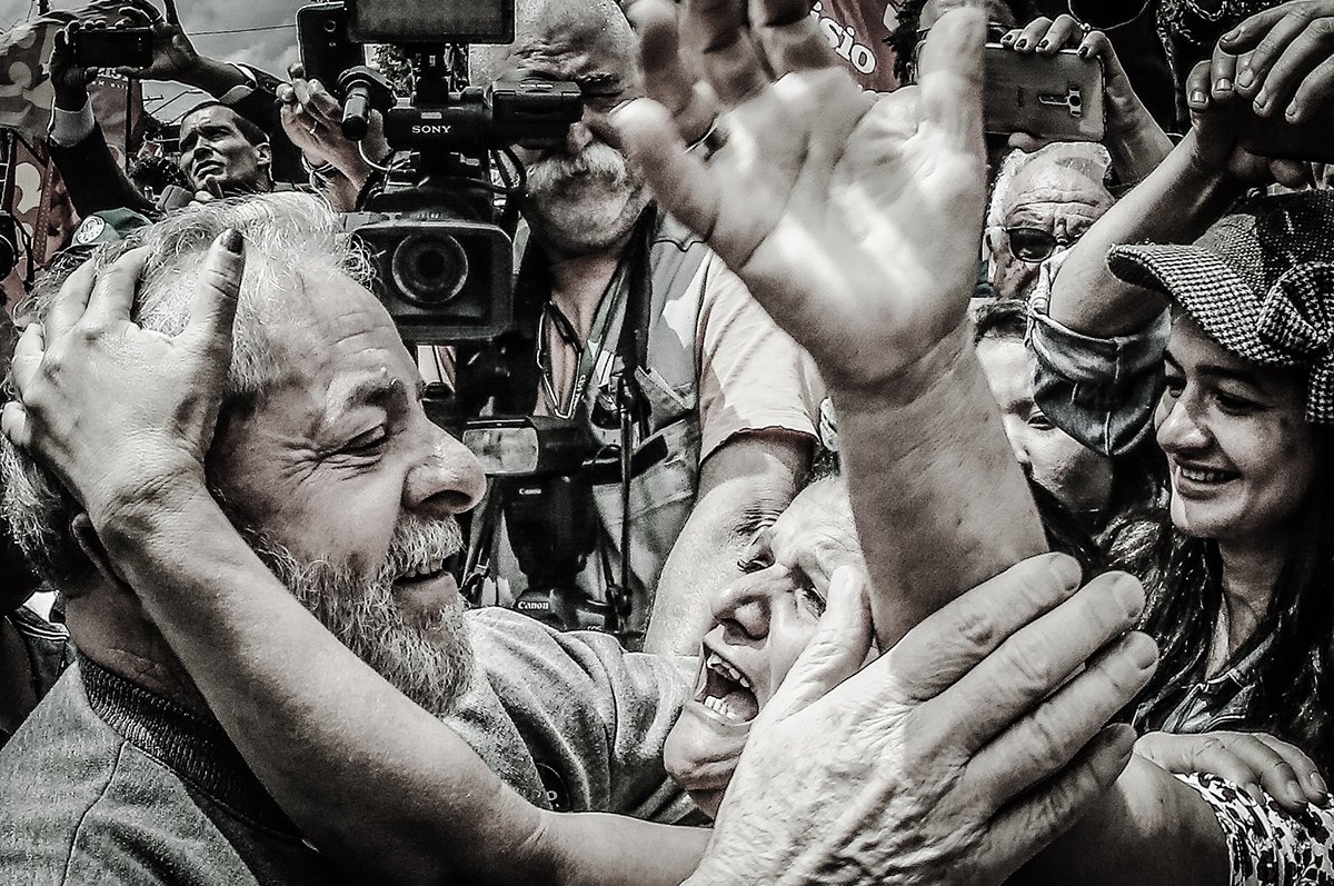 São Bernardo do Campo- SP- Brasil- 02/10/2016- Ex-presidente Lula, durante votação no primeiro turno das eleições municipais 2016, na Escola João Firmino Correia de Araújo. Foto: Ricardo Stuckert/ Instituto Lula