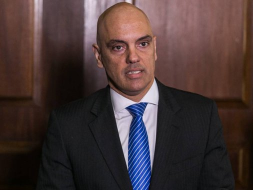 Jornalista Alex Solnik escreve em novo artigo no 247 que o ministro da Justiça, Alexandre Moraes, "precisa se afastar ou ser afastado para tratamento da amnésia seletiva que 'não teve nenhum problema' em expor"; Solnik analisa declarações desencontradas sobre os episódios dos massacres de detentos em Roraima e no Amazonas; "seu esquecimento' resultou em uma chacina no presídio daquele estado com 33 mortes horripilantes que não serão esquecidas, diz Solnik sobre o pedido que Moraes não atendeu de envio de ajuda a Roraima em 2016