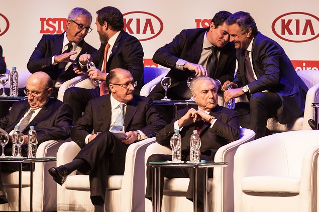 É inaceitável que um juiz não se preocupe com o tipo de pessoas com as quais se relaciona ou com as consequências e repercussões de suas ações