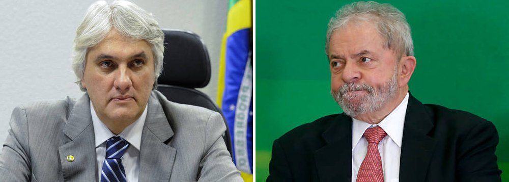 "Delcídio foi preso, Dilma foi impedida de nomear Lula ministro e agora Lula foi declarado réu por crime não tipificado no Código Penal. Mas os ministros do STF enquadraram Delcídio e Dilma e um juiz federal enquadrou Lula. Coisas muito estranhas estão acontecendo neste país", diz o colunista Alex Solnik, sobre a ação penal aberta em Brasília contra o ex-presidente Lula, que, se condenado em segunda instância, poderá se tornar ficha-suja, ficando impedido de concorrer novamente à presidência da República, como desejam seus adversários políticos