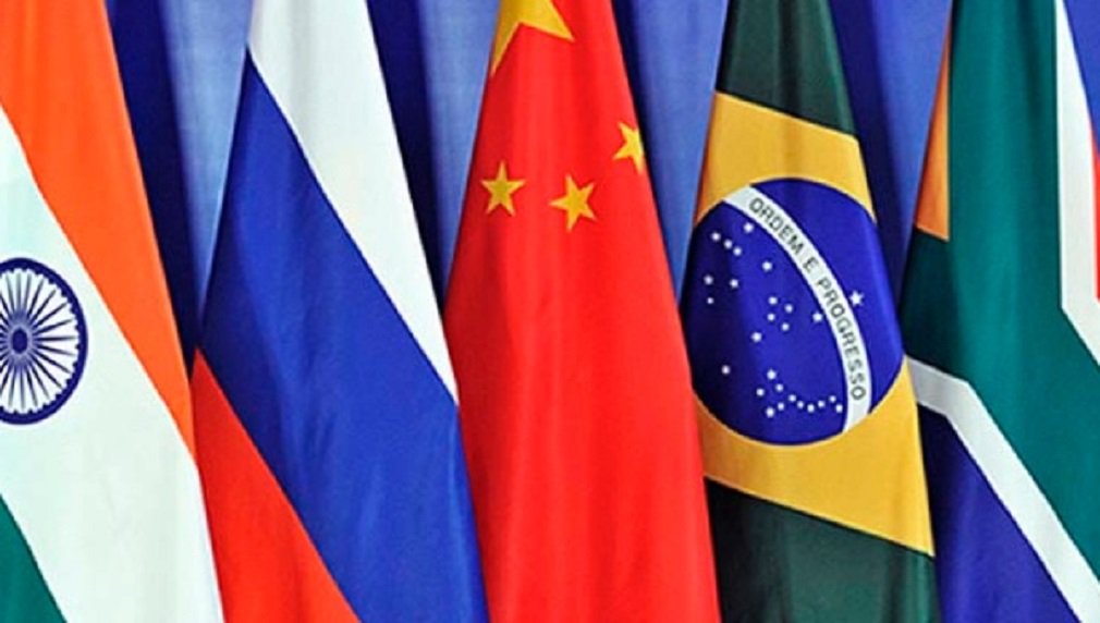 A declaração foi dada pelo vice-presidente do NBD, Zhu Xian; o grupo é composto pelo Brasil, Rússia, Índia, China e África do Sul; esta semana, a comissão de diretores do NBD anunciou a aprovação de empréstimos a dois novos projetos na China e na Índia; um projeto de energia eólica costeira, localizado na baía de Pinghai, da cidade de Putian, Província de Fujian, leste da China, receberá um empréstimo de US$ 280 milhões, de acordo com a agência de notícias Xinhua