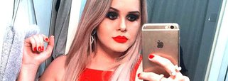 A ex-prefeita de Bom Jardim (MA) Lidiane Leite da Silva (sem partido) obteve liminar da Justiça Federal para ter acesso às dependências da prefeitura e secretarias do município; com a decisão, ela pode reassumir o cargo; no ano passado, Lidiane, que ficou conhecida como “prefeita ostentação” por postar fotos nas redes sociais em festas de luxo e com roupas caras, chegou a fugir do município para não ser presa pela Polícia Federal; ela é suspeita de fraudes em licitação e desvio em recursos de merenda escolar; segundo o Ministério Público (MPE), cerca de R$ 15 milhões foram desviados