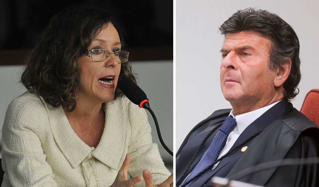 "Como a Câmara dos Deputados não tem como conferir as assinaturas uma por uma, ela sempre dá às propostas de iniciativa popular autoria de deputados da Comissão de Legislação Participativa para que ela possa tramitar de imediato", diz a jornalista Helena Chagas sobre a decisão do ministro Luiz Fux que anulou a votação das medidas anticorrupção; segundo ela, decisão de Fux tem tudo para "morrer na praia"