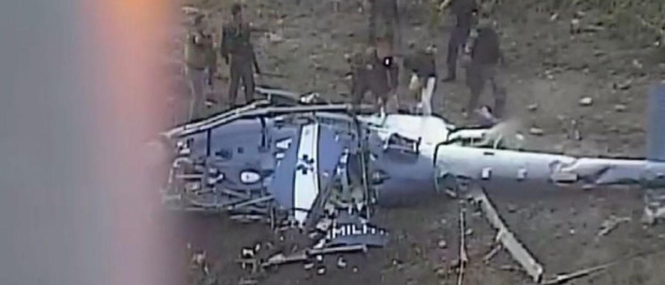 Helicóptero da polícia caiu em 19 de novembro, perto da cidade de Deus, no Rio, matando seus 4 ocupantes