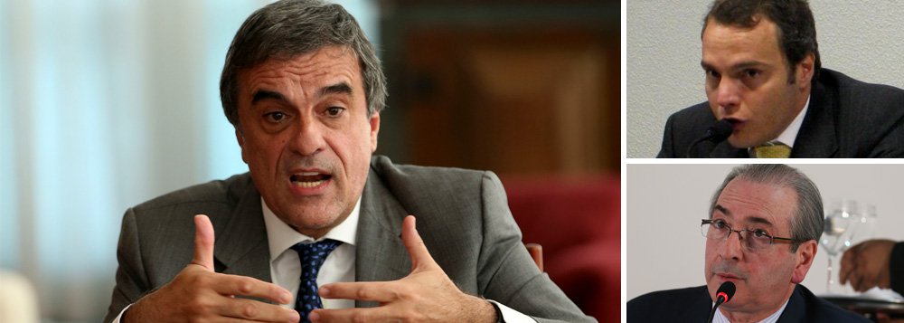 "Essas investigações acabam atingindo o processo porque demonstram as verdadeiras razões pelas quais muitos defendem o impeachment. O presidente Eduardo Cunha iniciou o processo para se safar de cassação de mandato e parar as investigações", disse o ex-ministro José Eduardo Cardozo, advogado da presidente Dilma Rousseff; "Ele queria parar a investigação porque sabia onde ela ia chegar. As pessoas sabiam onde ia chegar e queriam afastar a presidente porque ela não impedia as investigações, não obstruía"