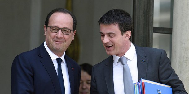 O presidente francês François Hollande e o primeiro-ministro Manuel Valls devem participar das eleições socialistas primárias para a escolha do candidato do partido para a corrida presidencial do próximo ano, disse um membro líder do Partido Socialista; comentários de Claude Bartolone, chefe da câmara baixa do Parlamento, ocorrem enquanto as pesquisas sugerem que a dividida esquerda francesa enfrentará derrota nas mãos do candidato de centro-direita ou da líder de extrema direita Marine Le Pen na eleições nos próximos meses de abril e maio